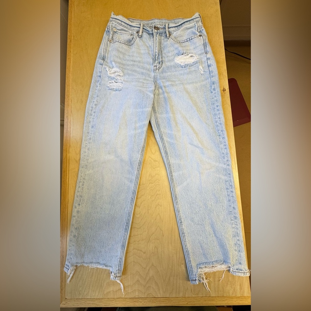 American Eagle High Rise 90s Boyfriend Jeans 6